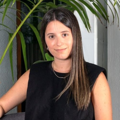 https://inma.klyvora.es/wp-content/uploads/2022/09/Silvina_002-sized.jpg